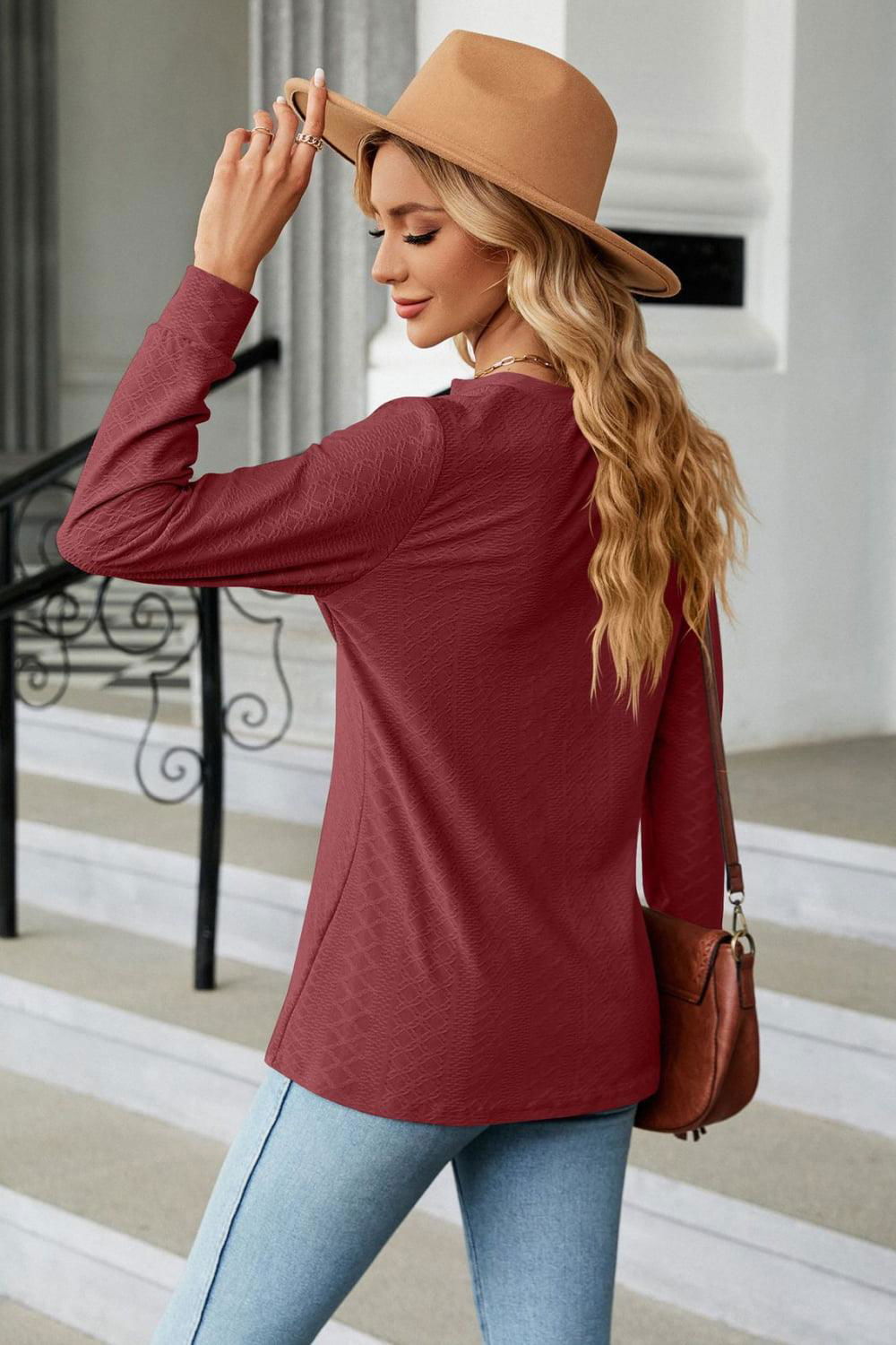 Notched Neck Long Sleeve Buttoned Blouse - Vesteeto