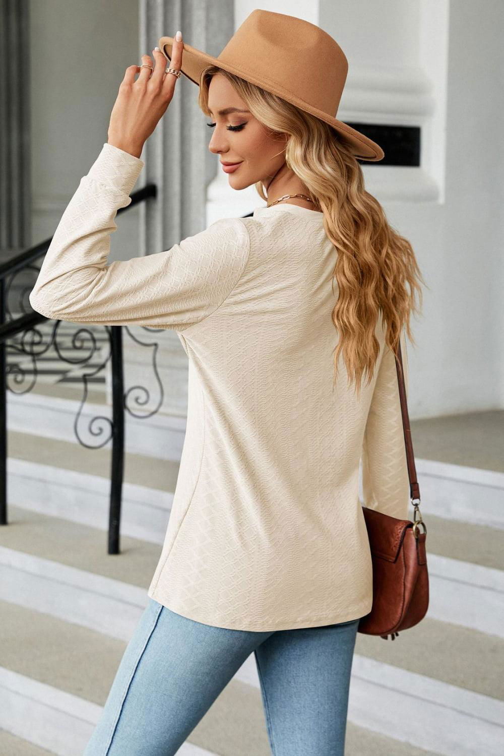 Notched Neck Long Sleeve Buttoned Blouse - Vesteeto