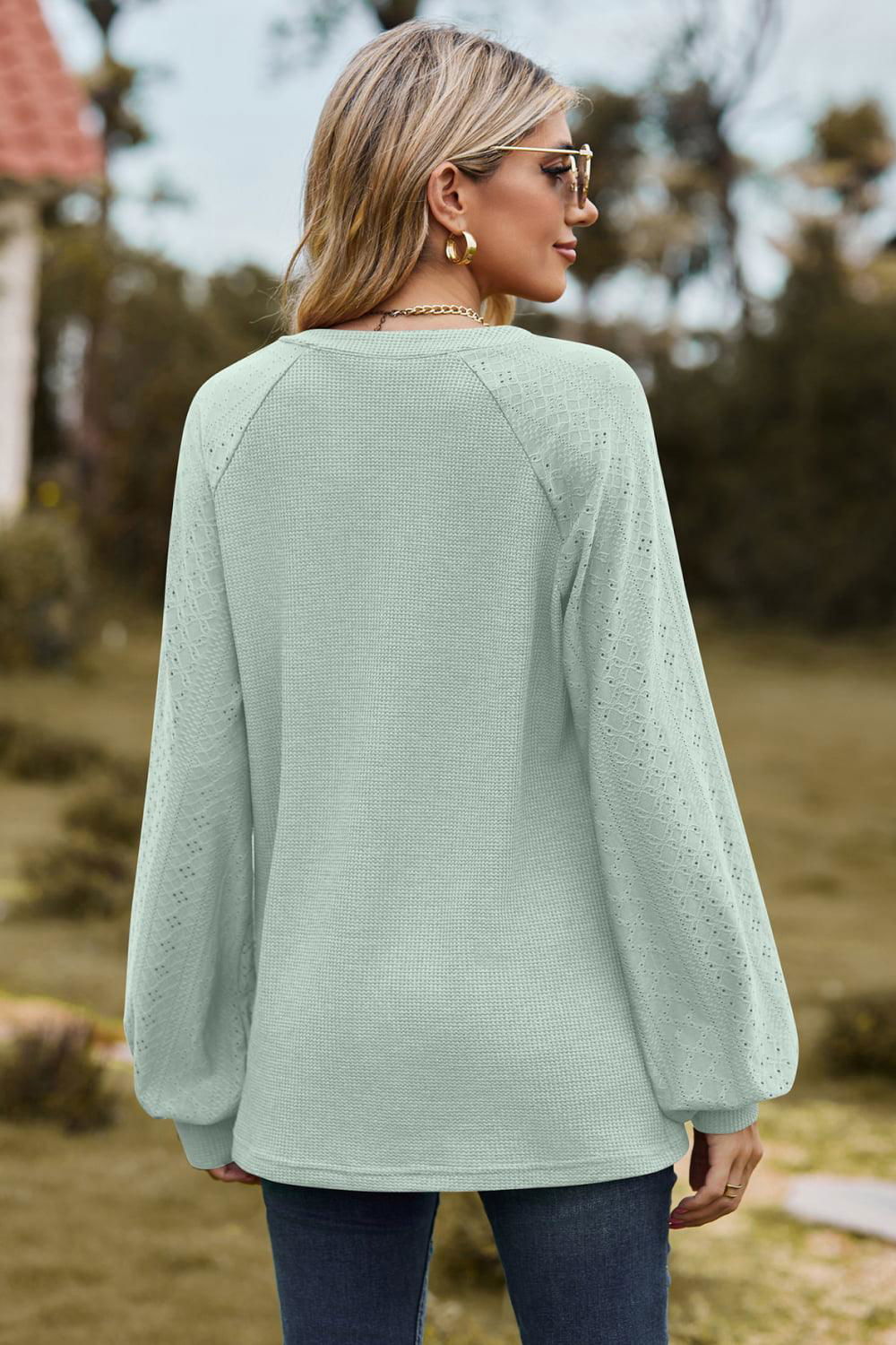 Notched Neck Raglan Sleeve Blouse - Vesteeto