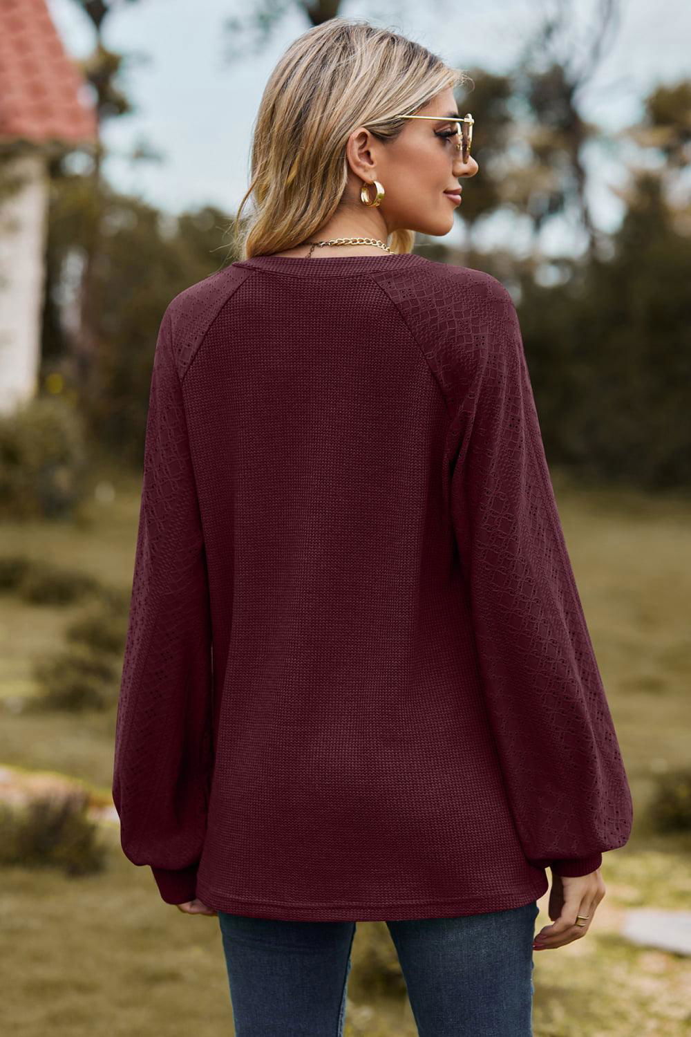 Notched Neck Raglan Sleeve Blouse - Vesteeto