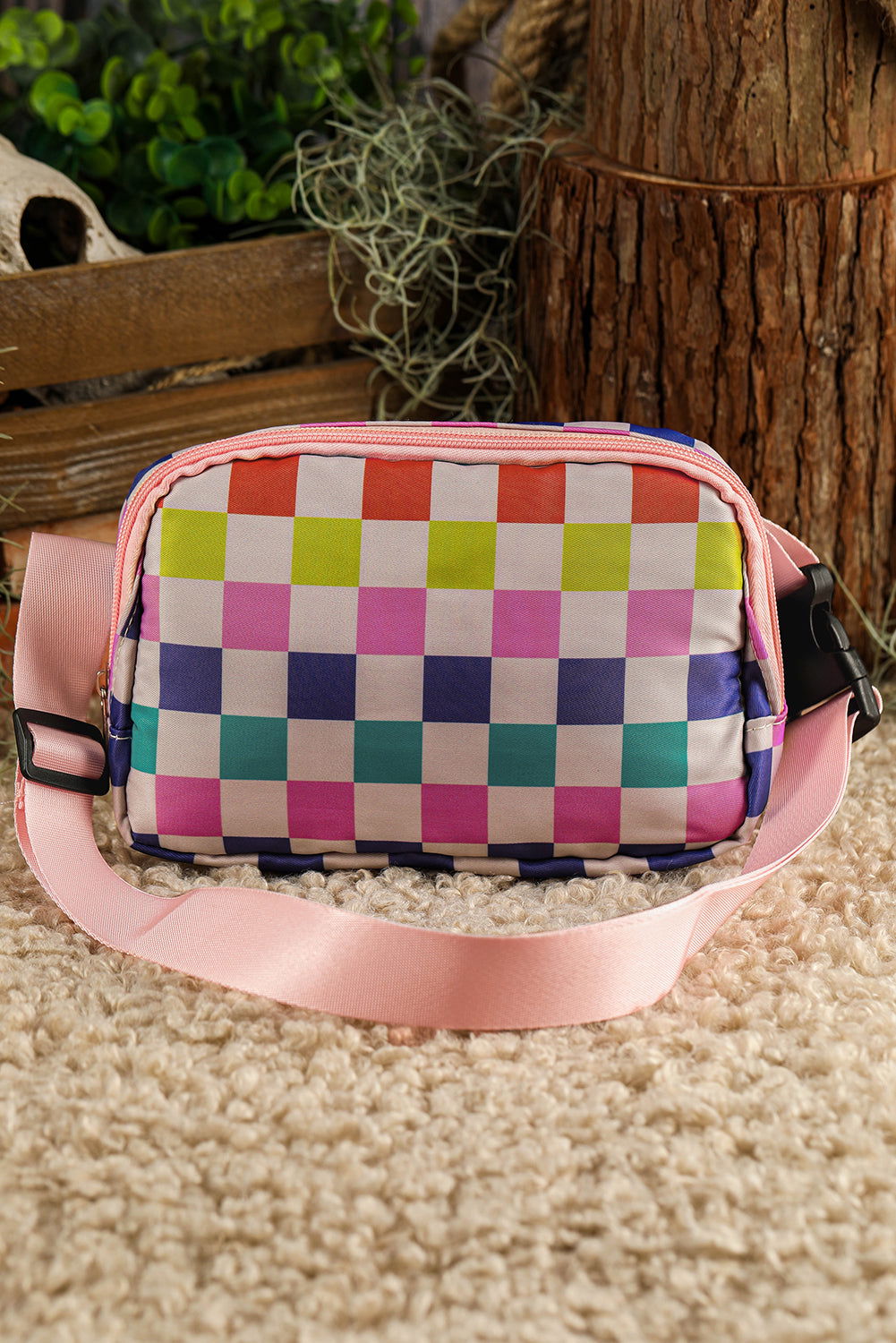 Pink Checkered Zipper Buckle Strap Crossbody Bag - Vesteeto