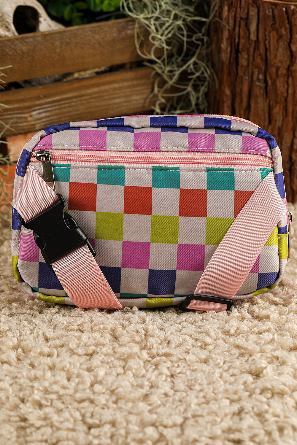 Pink Checkered Zipper Buckle Strap Crossbody Bag - Vesteeto