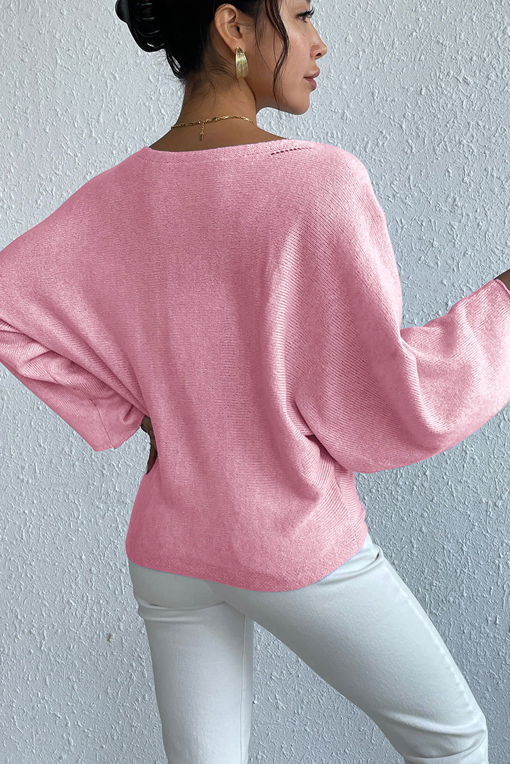 Pink Daisy Embroidered Loose Long Sleeve Knit Top - Vesteeto