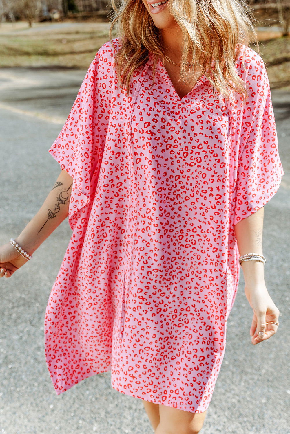 Pink Keyhole Short Sleeve Casual Leopard Print Dress - Vesteeto