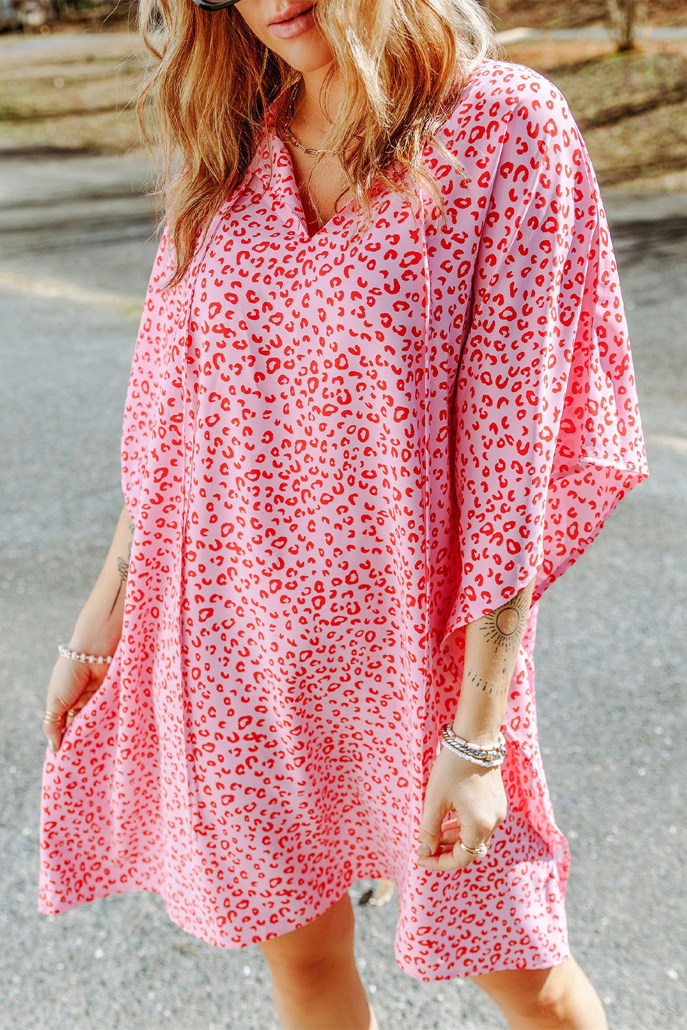 Pink Keyhole Short Sleeve Casual Leopard Print Dress - Vesteeto