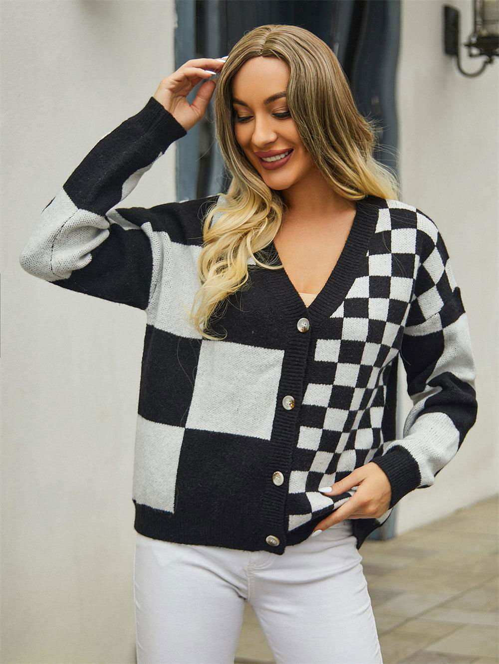 Plaid V-Neck Dropped Shoulder Cardigan - Vesteeto