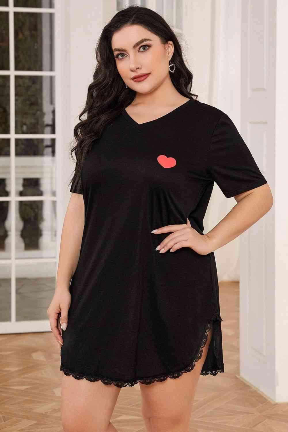 Plus Size Lace Trim V-Neck Short Sleeve Night Dress - Vesteeto