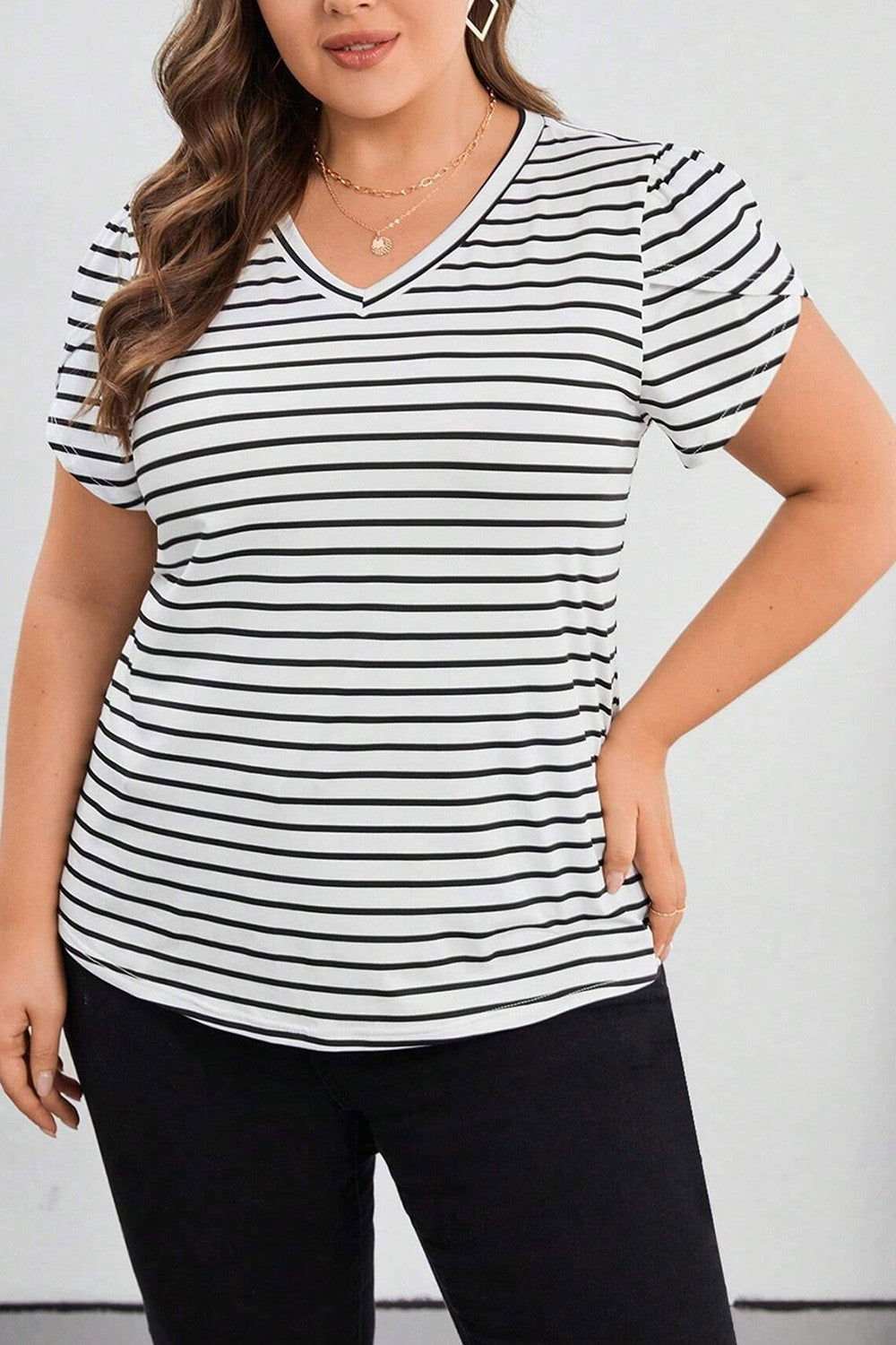 Plus Size Striped V Neck Short Sleeve T-Shirt