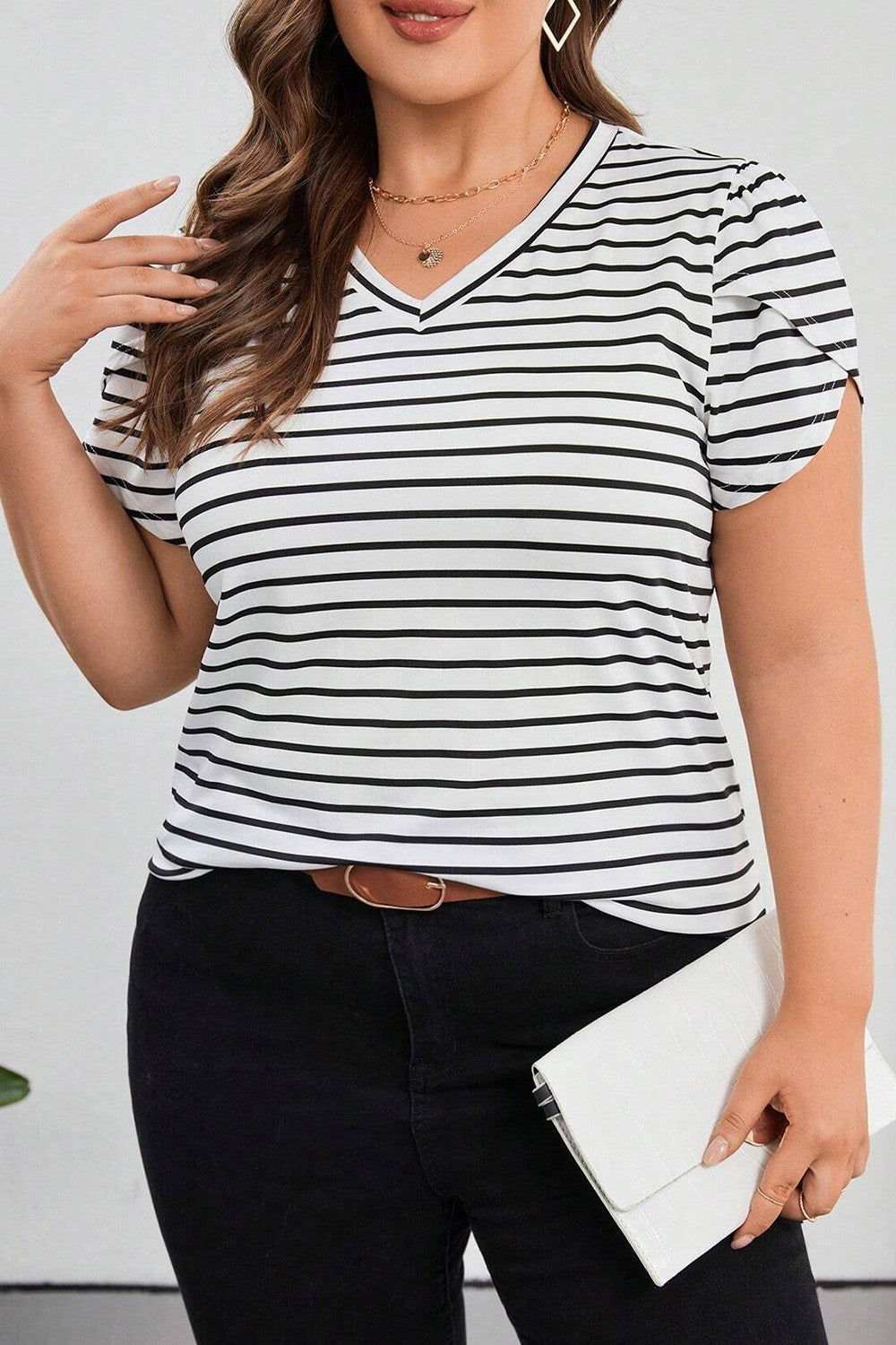 Plus Size Striped V Neck Short Sleeve T-Shirt