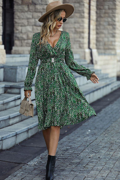 Printed Flounce Sleeve Surplice Neck Dress - Vesteeto