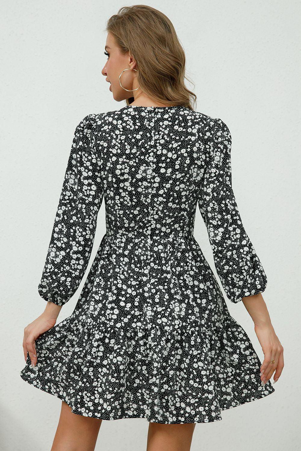 Printed Plunge Neck Flounce Sleeve Mini Dress - Vesteeto