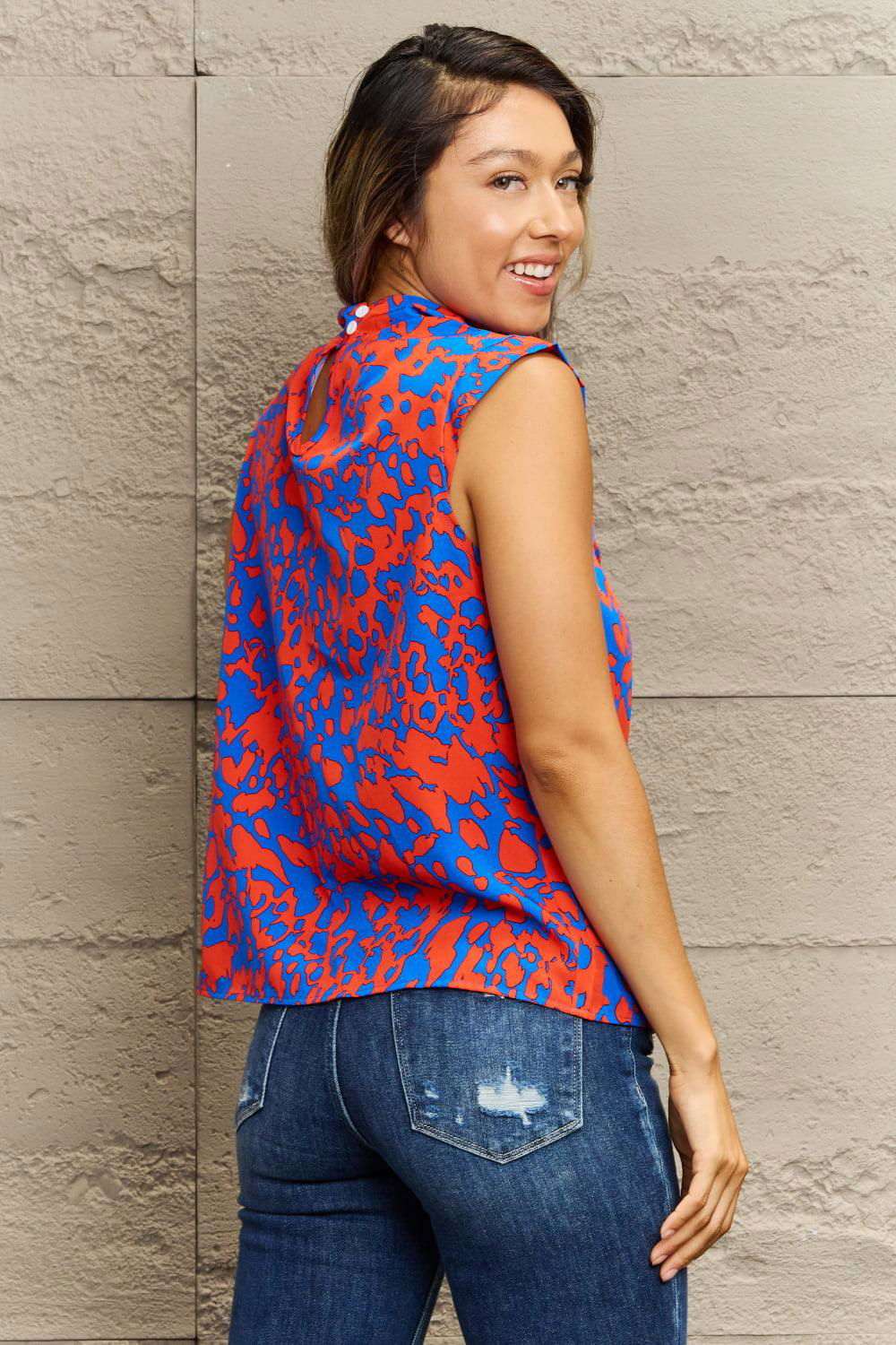 Printed Round Neck Tank Top - Vesteeto