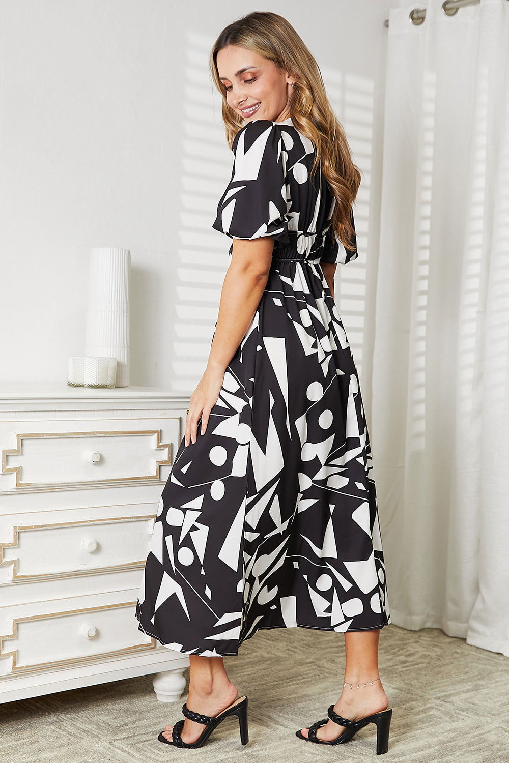 Printed Surplice Balloon Sleeve Dress - Vesteeto