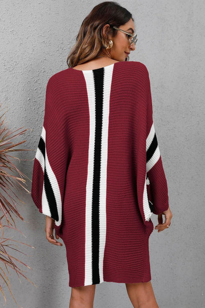 Ribbed Round Neck Long Sleeve Sweater Dress - Vesteeto