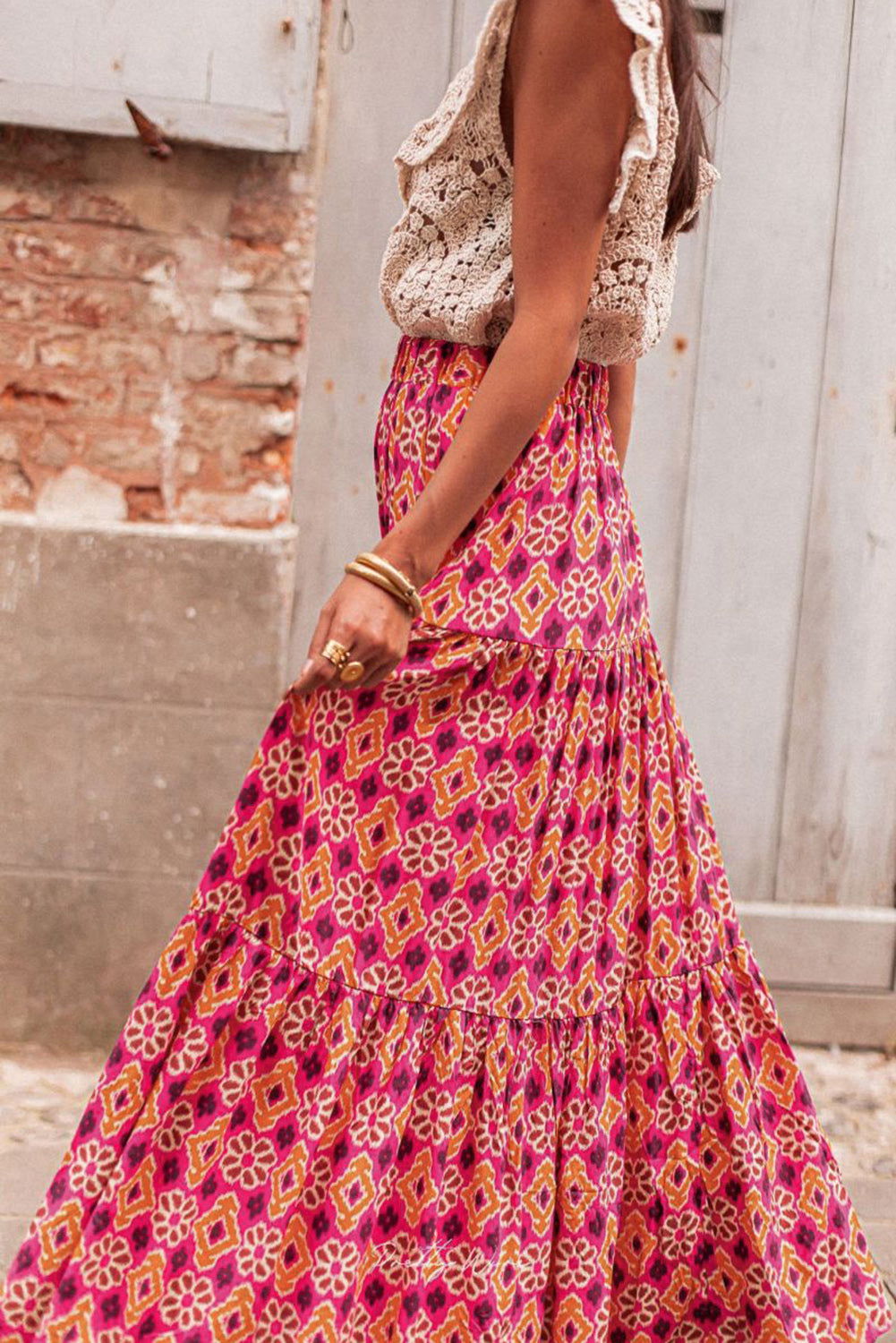 Rose Vintage Boho Floral Print Tiered Maxi Skirt - Vesteeto