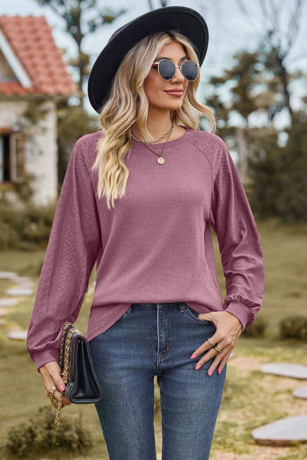 Round Neck Raglan Sleeve Sweatshirt - Vesteeto