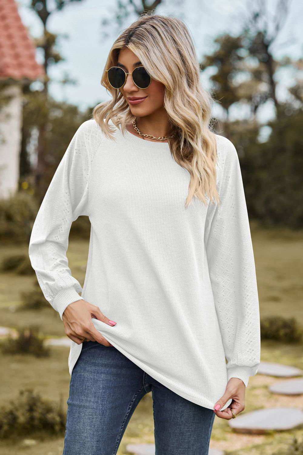 Round Neck Raglan Sleeve Sweatshirt - Vesteeto