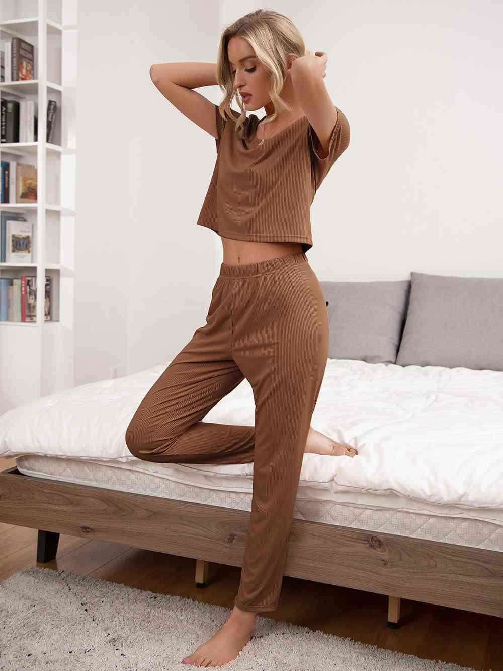 Round Neck Short Sleeve Top and Pants Lounge Set - Vesteeto