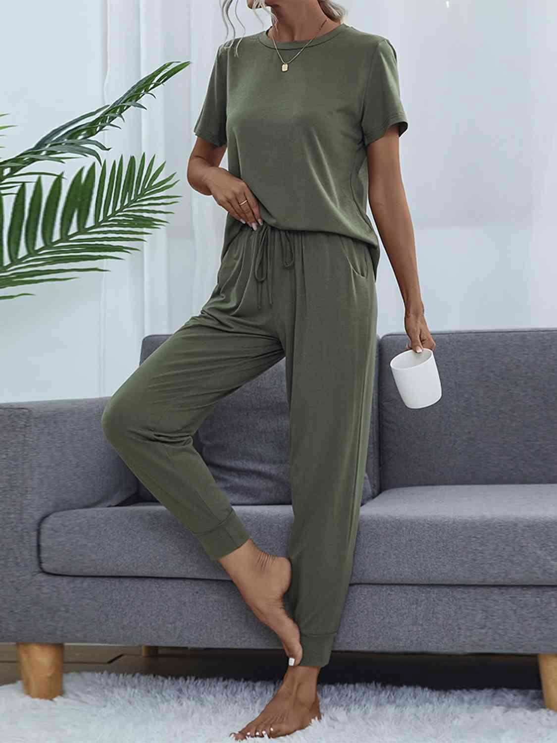 Round Neck Short Sleeve Top and Pants Set - Vesteeto