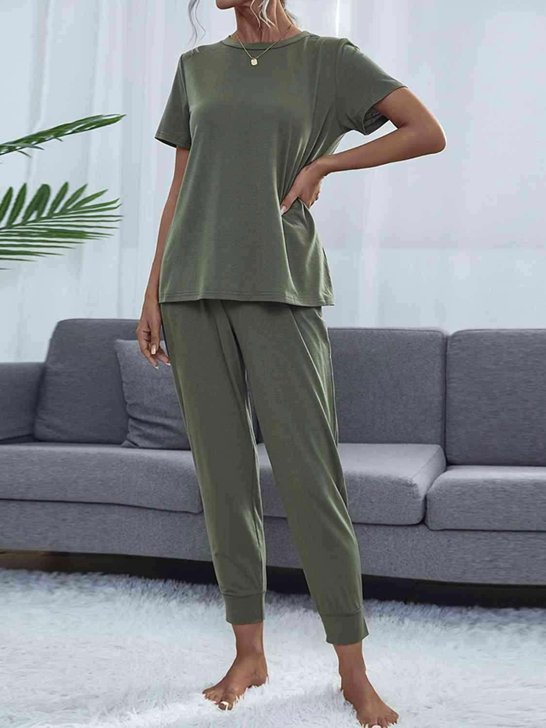 Round Neck Short Sleeve Top and Pants Set - Vesteeto