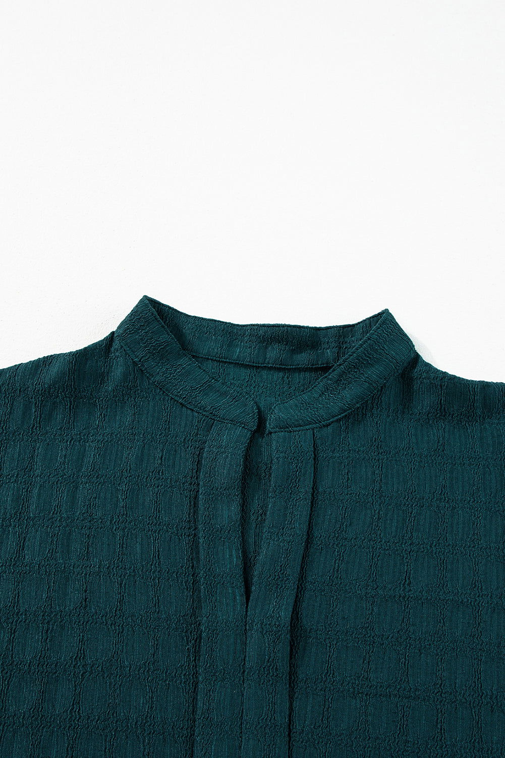 Sea Green Textured Split V-Neck Short Sleeve Blouse - Vesteeto