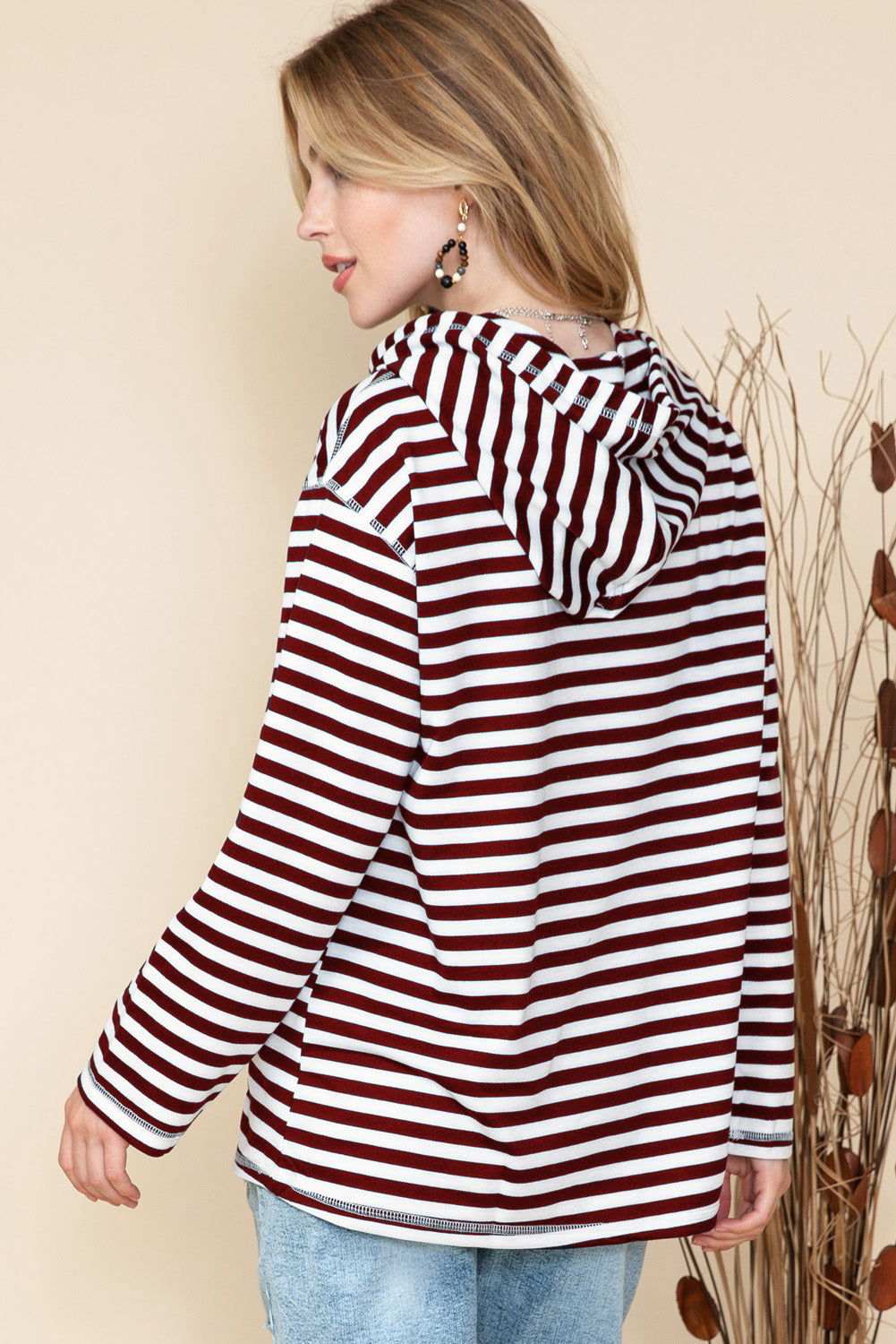 Stripe Print Kangaroo Pocket Drawstring Hoodie 