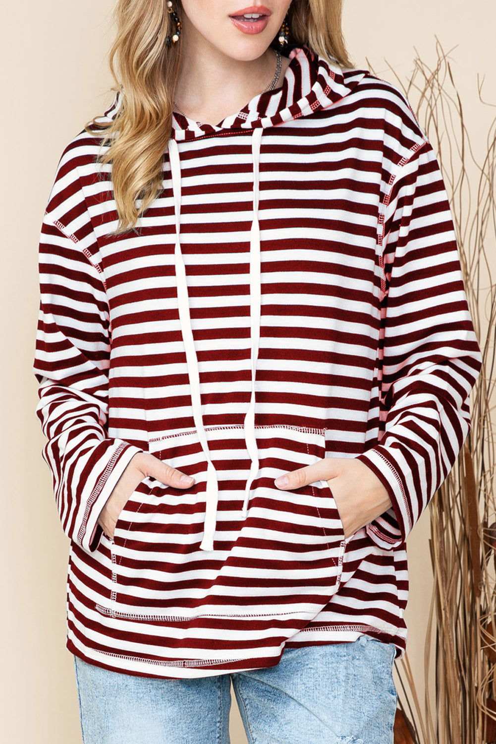 Stripe Print Kangaroo Pocket Drawstring Hoodie 