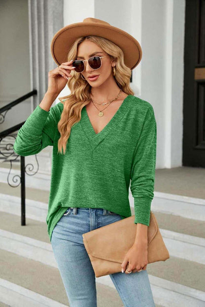 V-Neck Long Sleeve T-Shirt - Casual Style & Comfort 