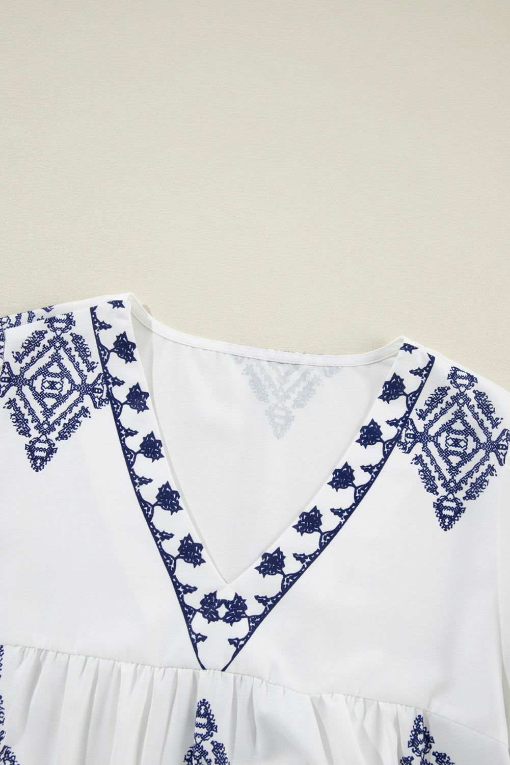 White Boho Geometric Print Bracelet Sleeve V Neck Blouse 