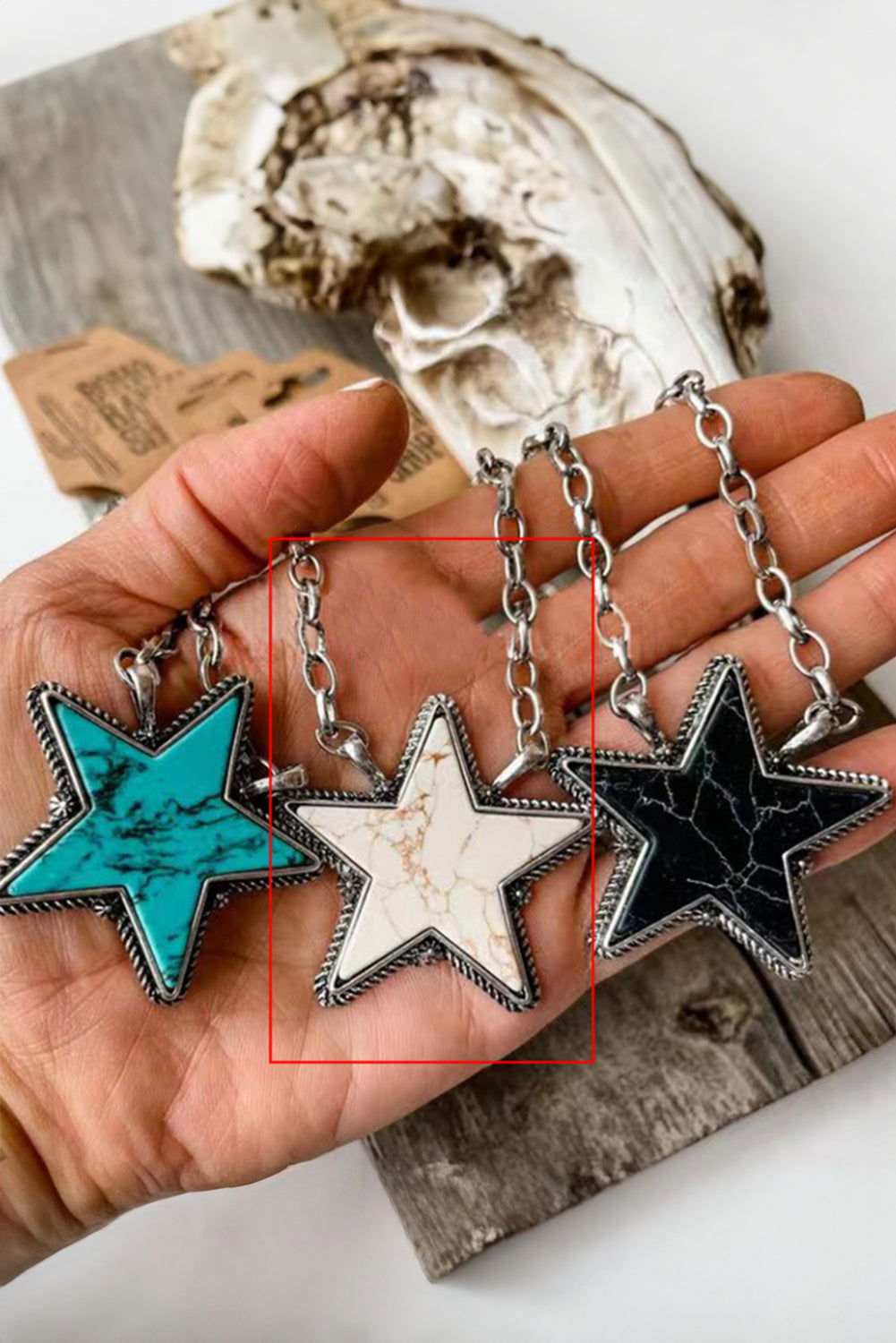 White Star Shape Pendant Chain Necklace 