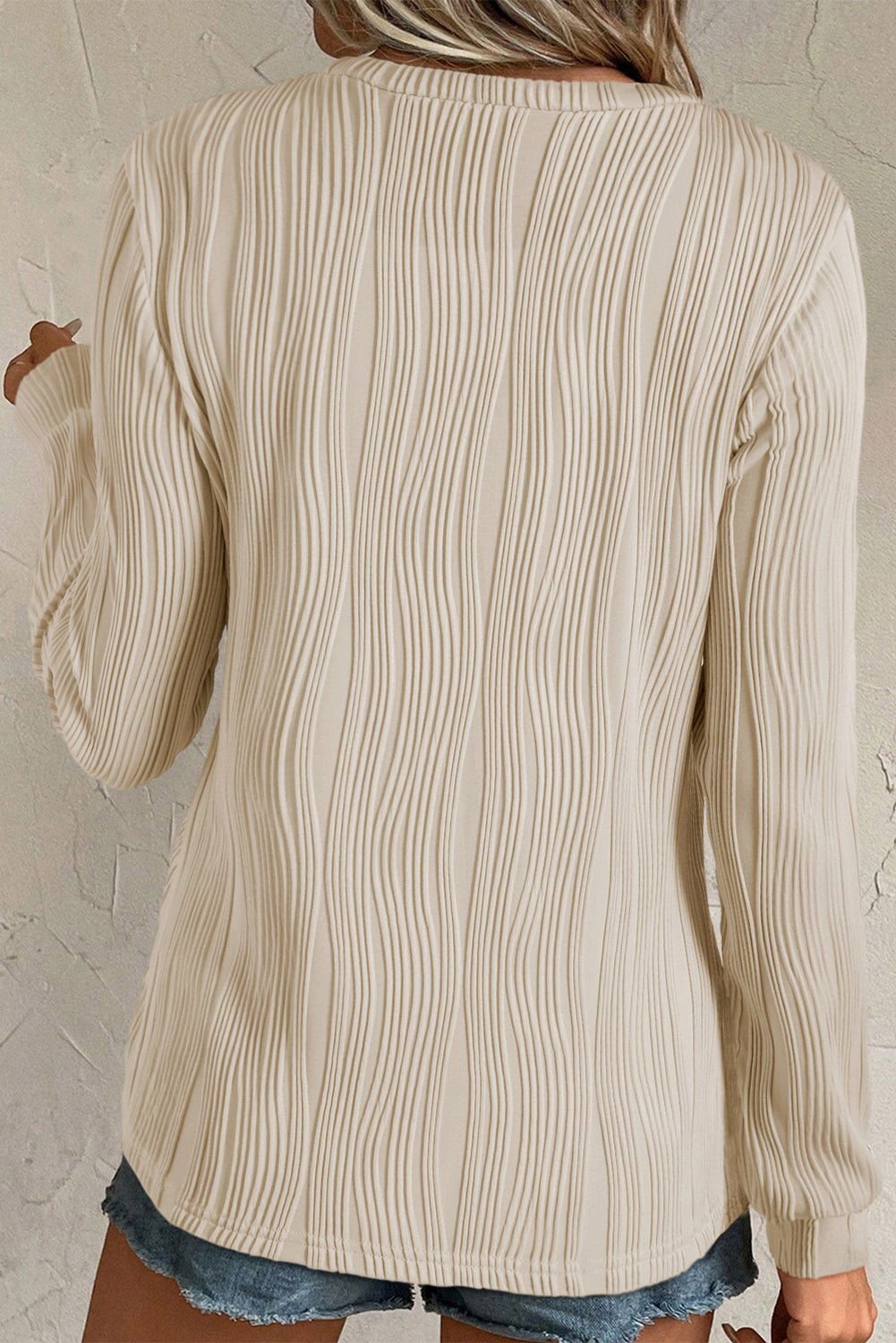 Apricot Wavy Textured Solid Color Drop Shoulder Pullover Top - Vesteeto