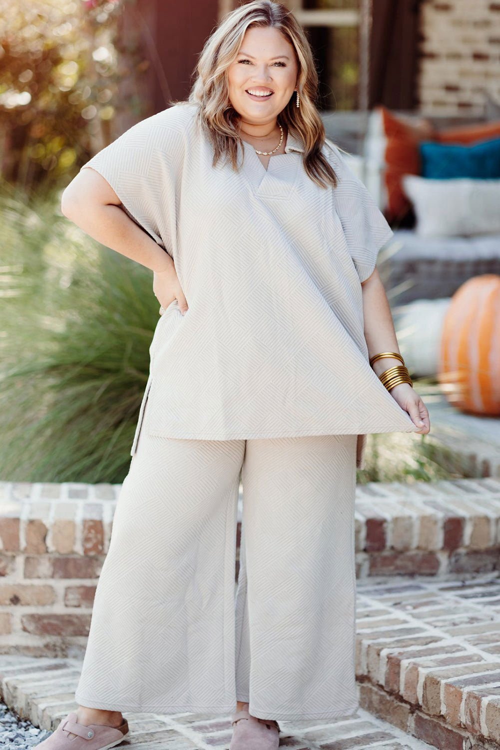 Beige Plus Size Textured Collared Top and Drawstring Pants Set - Vesteeto