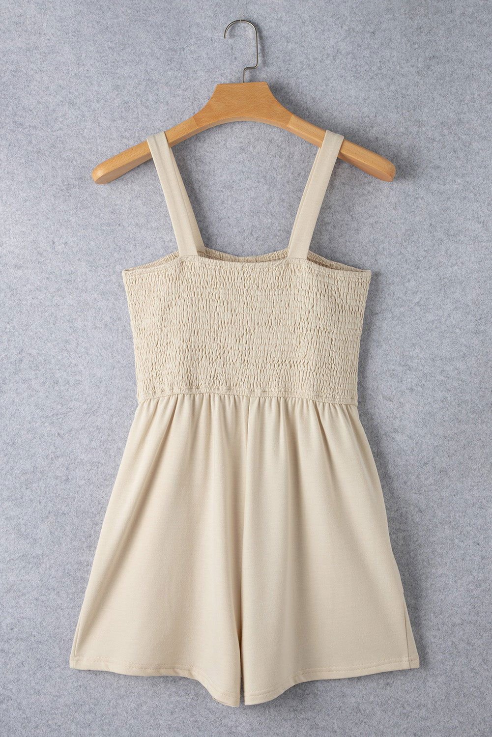 Beige Solid Color Buttons Smocked Sleeveless Romper - Vesteeto