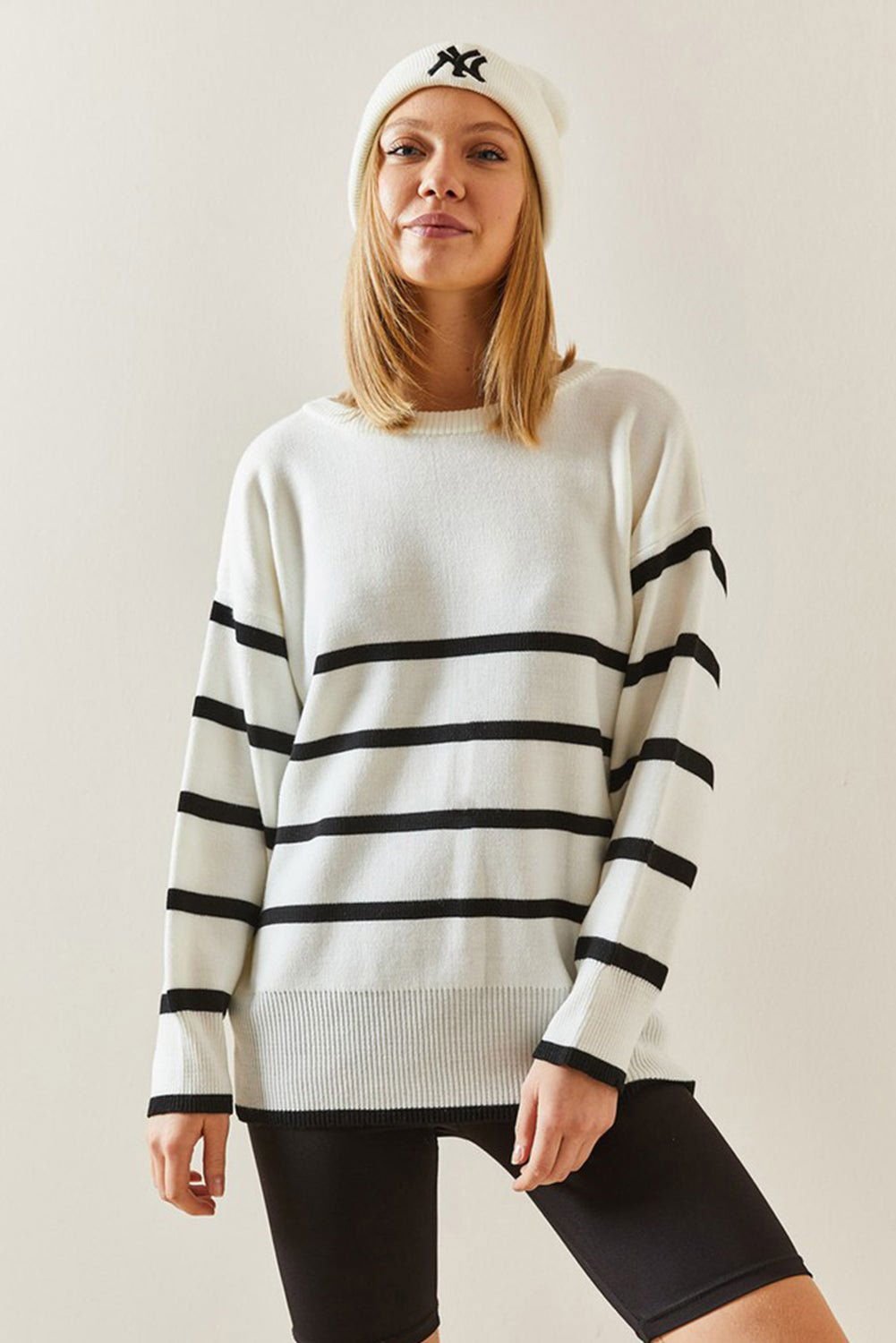 Beige Stripe Crew Neck Drop Sleeve Sweater - Vesteeto