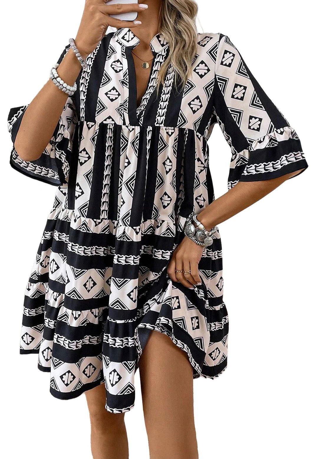 Black Abstract Print Bell Sleeve V Neck Boho Dress - Vesteeto