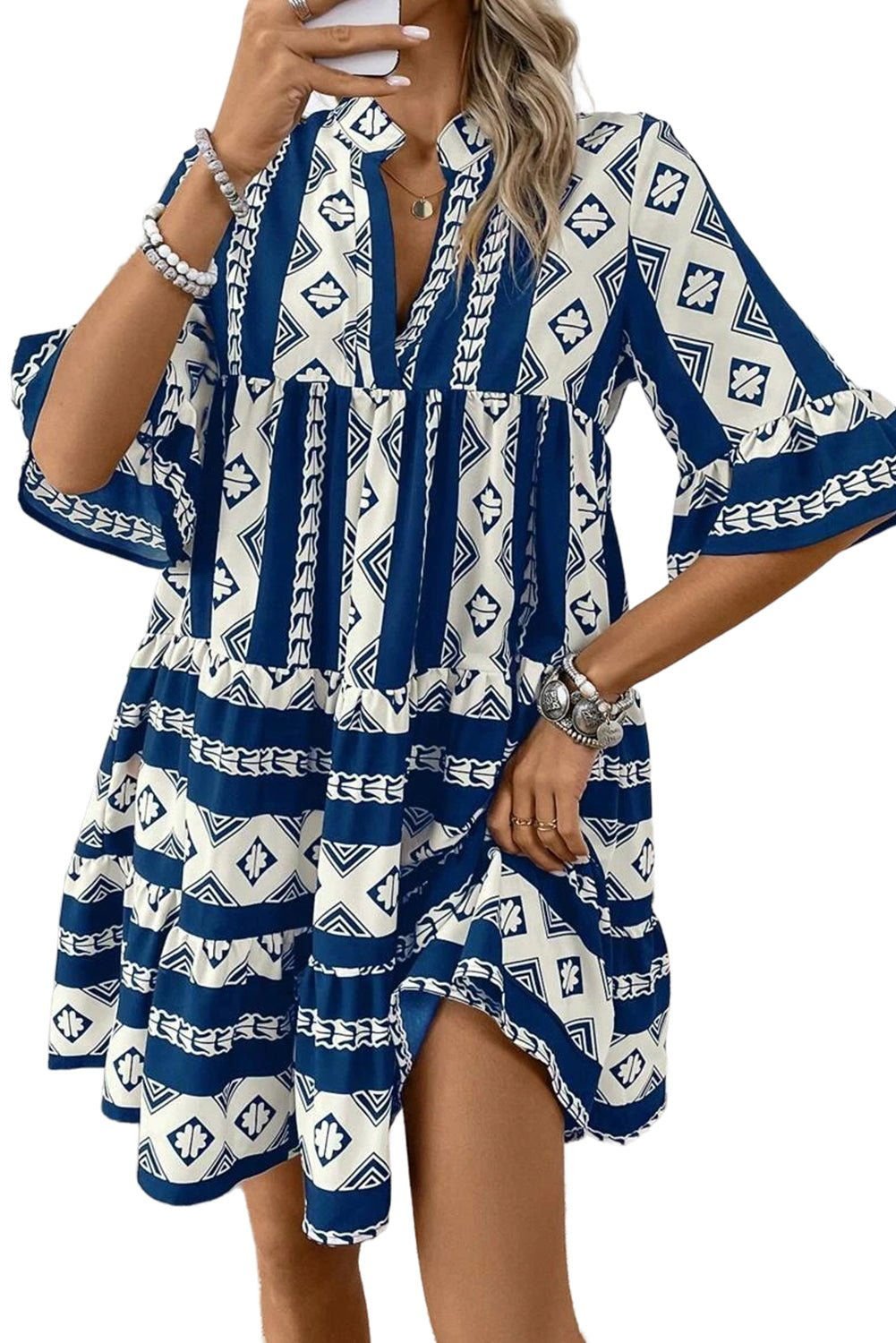 Black Abstract Print Bell Sleeve V Neck Boho Dress - Vesteeto