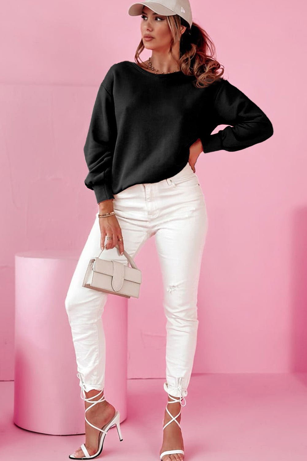 Black Bowknot Plain Round Neck Sweatshirt - Vesteeto