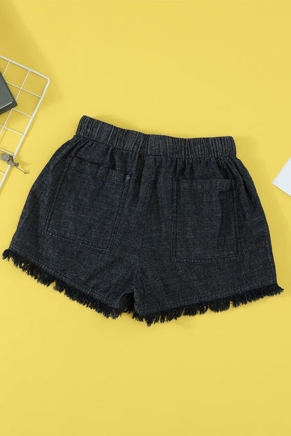 Black Casual Drawstring Pocketed Frayed Hem Denim Shorts - Vesteeto