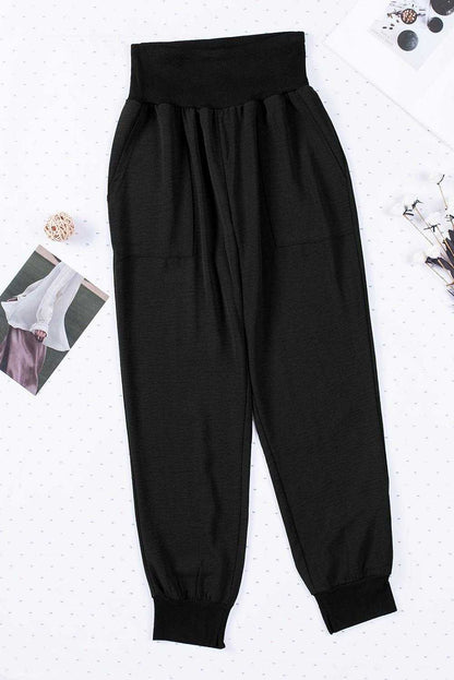 Black Casual Pocketed Tapered Elastic Waist Joggers 