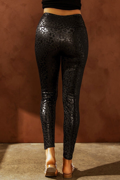 Black Casual Shiny Leopard Print Cropped Leggings - Vesteeto