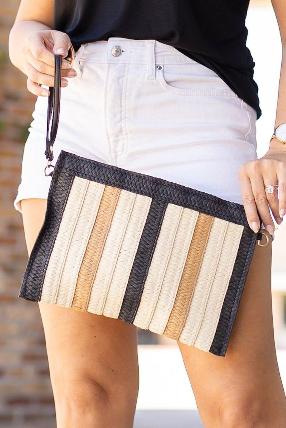 Black Contrast Color Striped Straw Woven Bag - Vesteeto