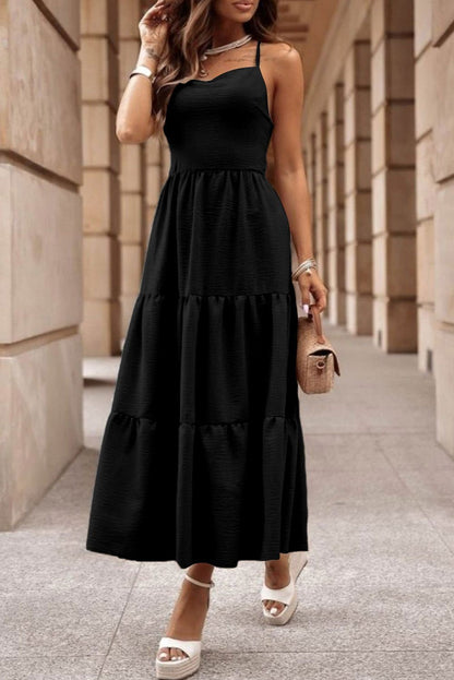 Black Crossover Backless Bodice Tiered Maxi Dress - Vesteeto