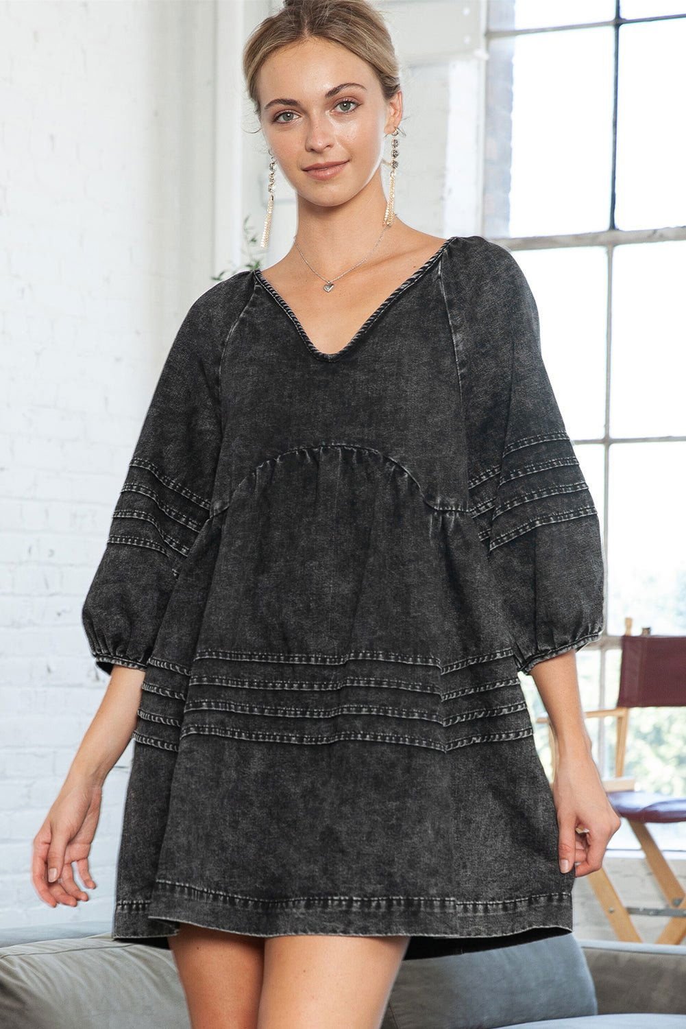 Black Dark Wash Empire Waist V Neck Denim Dress - Vesteeto