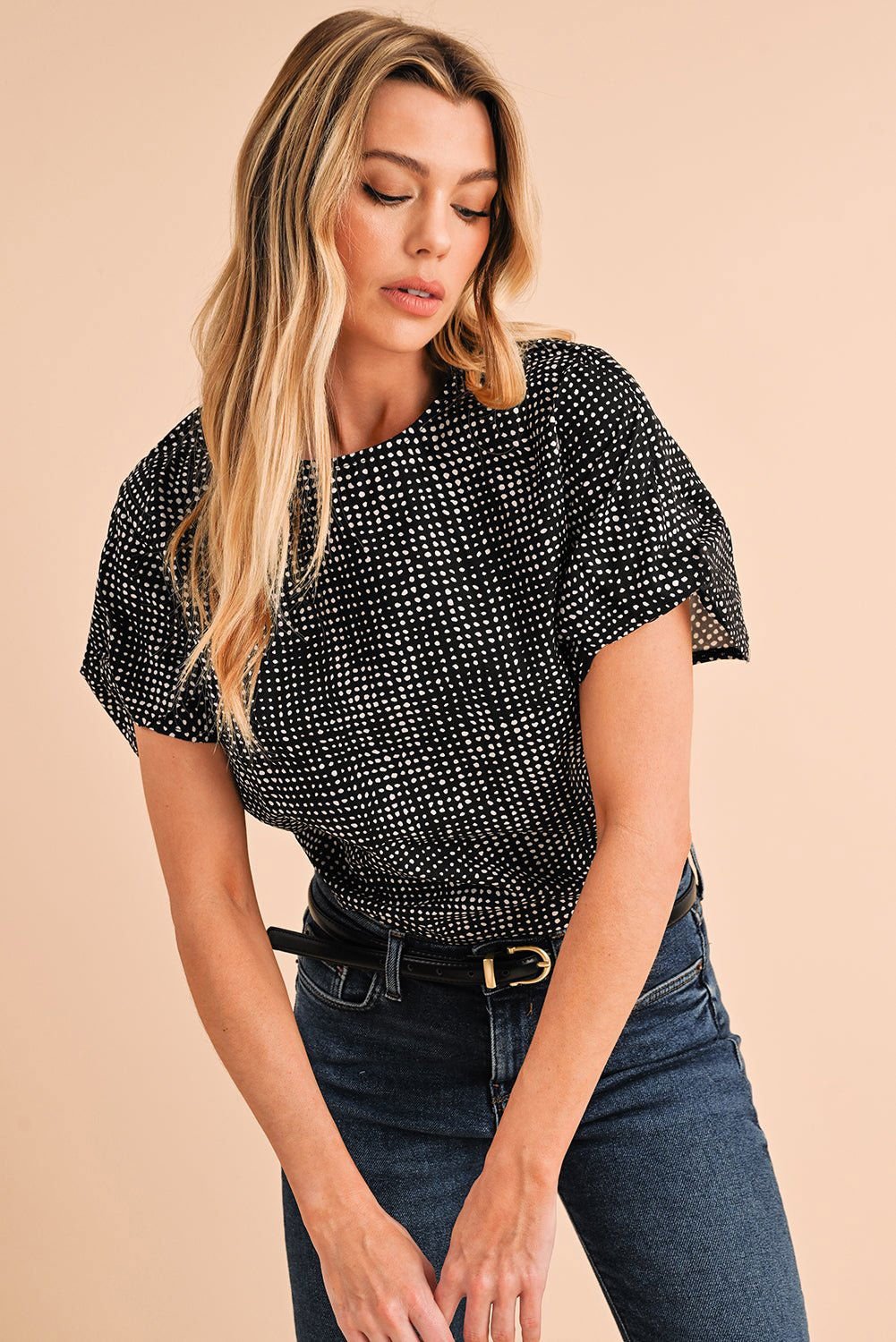 Black Dotted Puff Sleeve Round Neck Blouse - Vesteeto