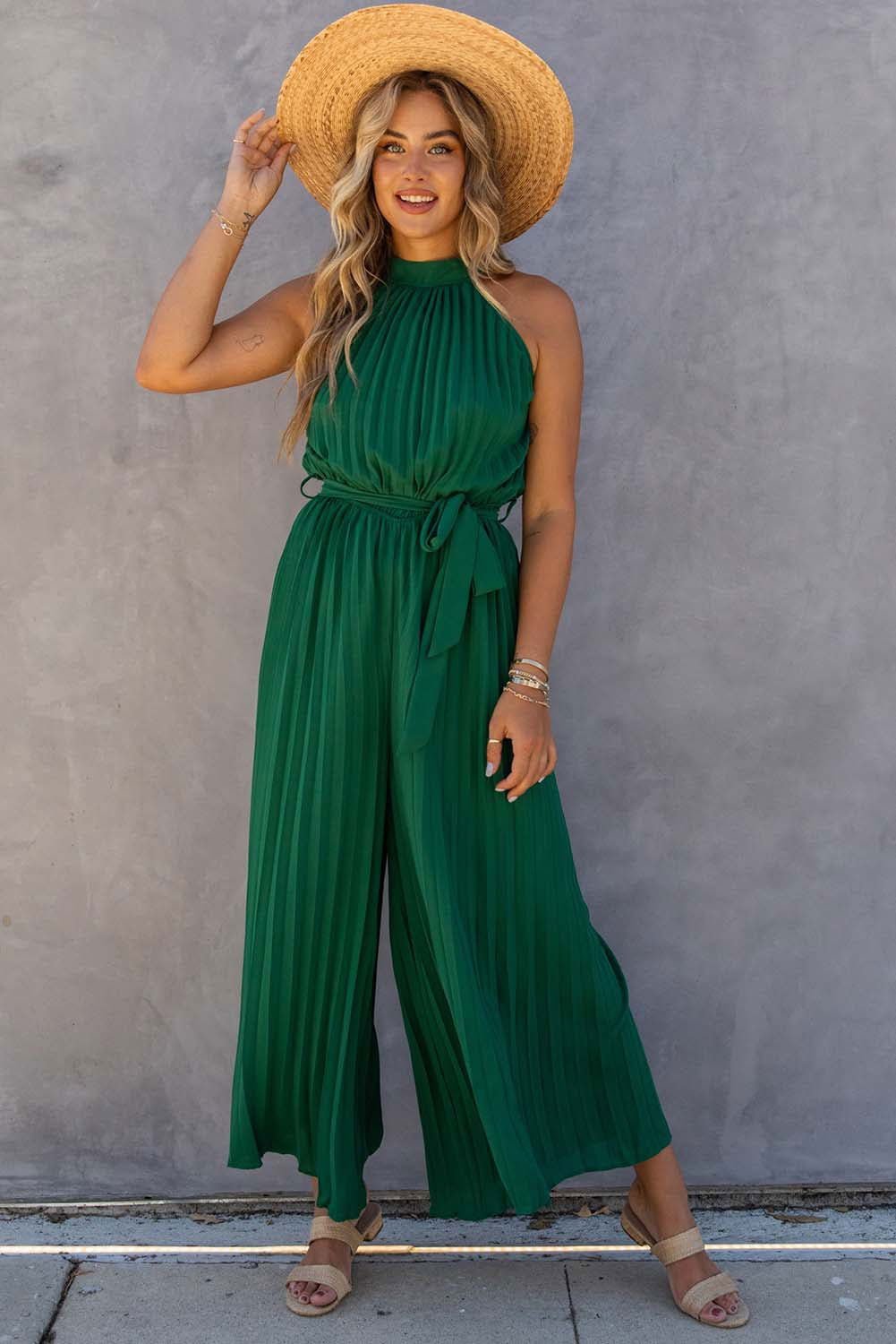 Black Elegant Halter Neck Belted Pleated Wide Leg Jumpsuit - Vesteeto