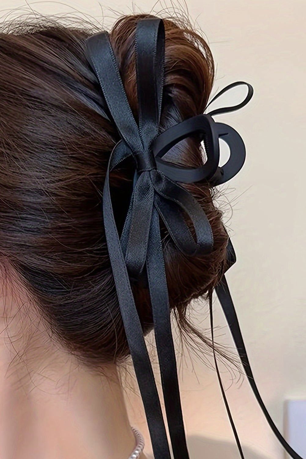 Black Elegant Ribbon Long Tail BowKnot Clip - Vesteeto