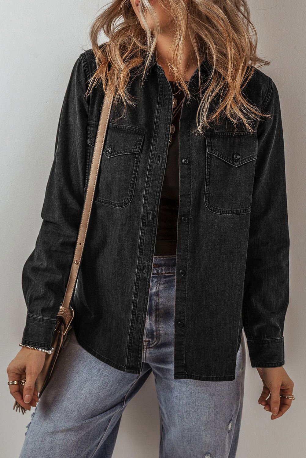 Black Flap Pocket Button Front Collared Denim Jacket - Vesteeto