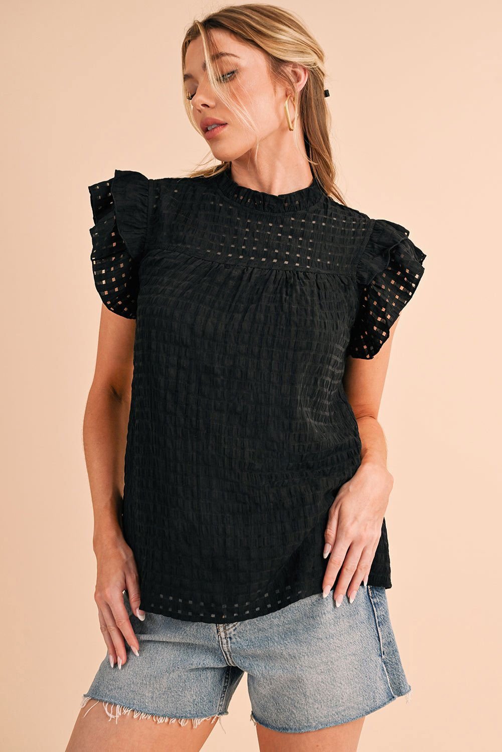 Black Frilled Neck Ruffle Textured Blouse - Vesteeto