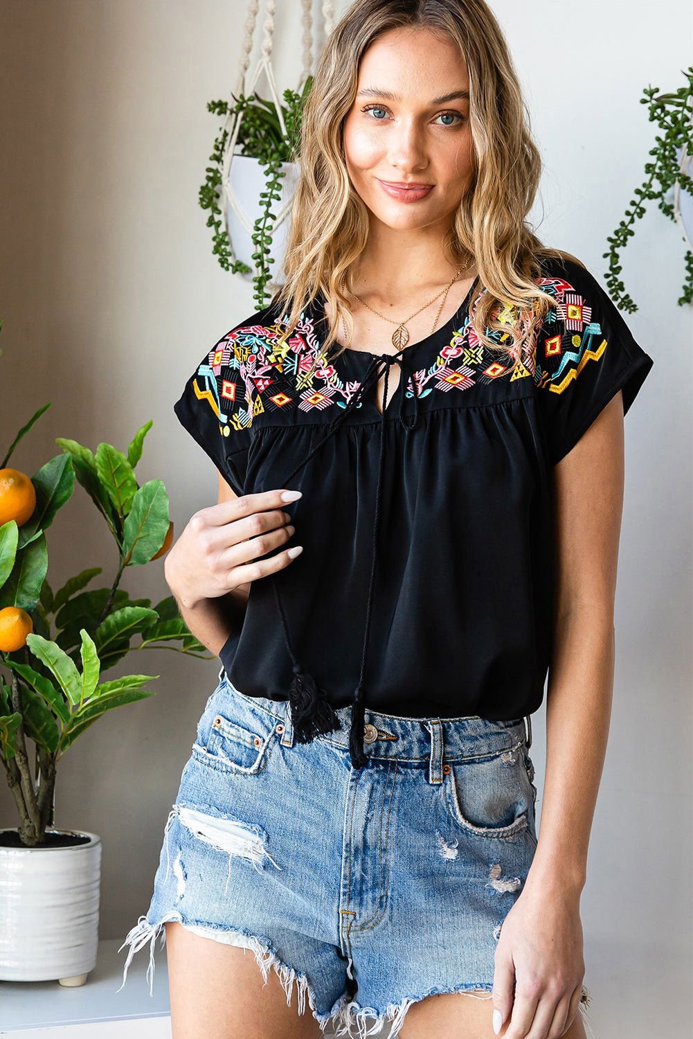 Black Geometric Floret Embroidered Boho Summer Top - Vesteeto