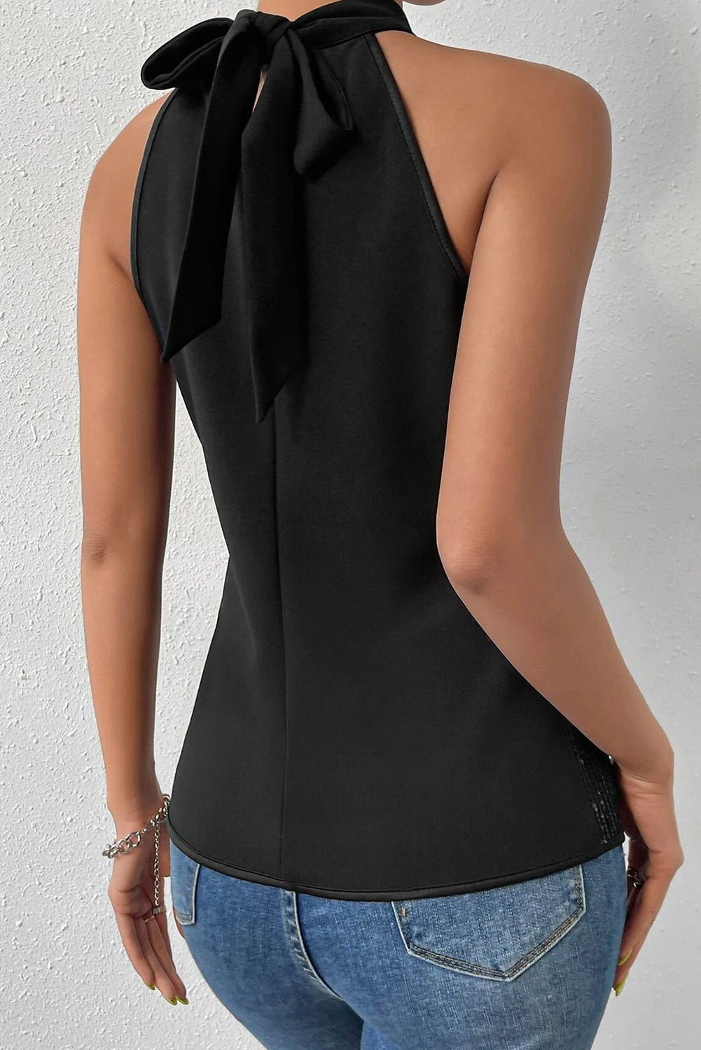 Black Keyhole Tie Back Sequin Tank Top - Vesteeto